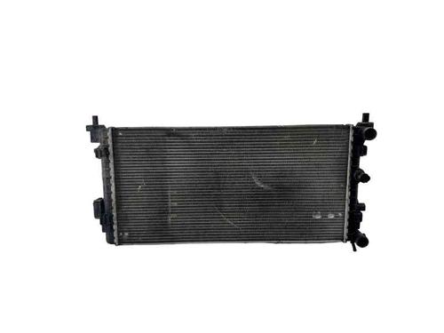 Radiateur à eau SEAT IBIZA IV (6J5, 6P1) 1.4 TDI (80 hp) 31870389