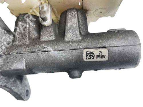 Brake master cylinder RENAULT MASTER III Van (FV) 2.3 dCi 165 RWD (FV0P, FV0U, FV10, FV12, FV1E) | BP26539826M77 - Image 4