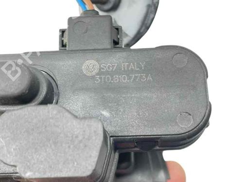 Electronic module SKODA SUPERB II (3T4) 2.0 TDI | BP31825917M83