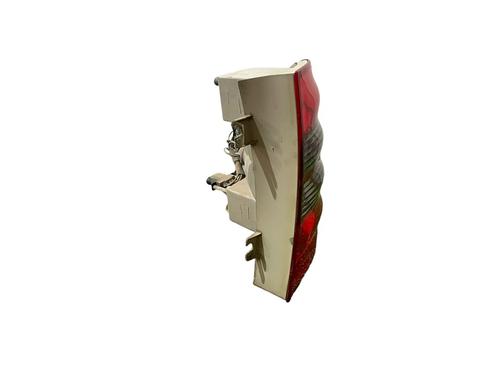 right-taillight-mercedes-benz-m-class-w163-1998-1999-2000-2001-2002-2003-2004-2005-25211046 main image