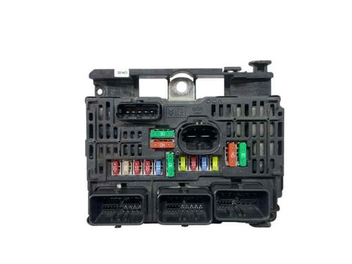 Used Fuse box CITROËN C4 Coupe (LA_) 1.6 HDi (109 hp) 31368517