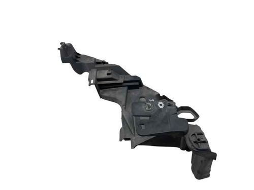 Left headlight support RENAULT MEGANE IV Saloon 1.5 Blue dCi 95 (LVA2) | BP29933936C157