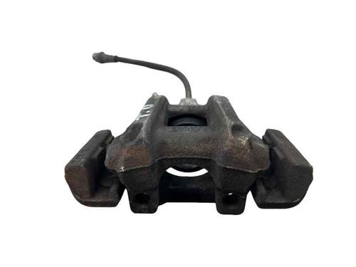 Used Right rear brake caliper BMW 1 (F21) 118 d (150 hp) 31870486