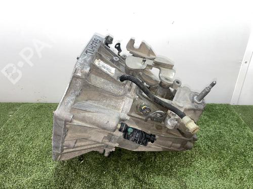 Used Gearbox DACIA DUSTER (HS_) [2010-2018]  31684932