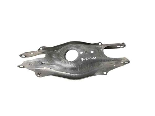 Used Right rear suspension arm Right rear suspension arm MERCEDES-BENZ C-CLASS (W205) C 220 BlueTEC / d (205.002, 205.004) (170 hp) 25212984 25212984