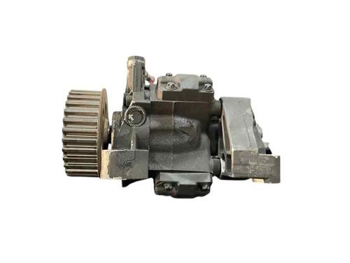Used Injection pump RENAULT MEGANE IV Saloon 1.5 Blue dCi 95 (LVA2) (95 hp) 29628167