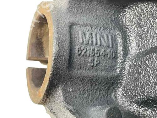 Used Right front steering knuckle Right front steering knuckle MINI MINI Convertible (R52) Cooper (116 hp) 28138774 28138774