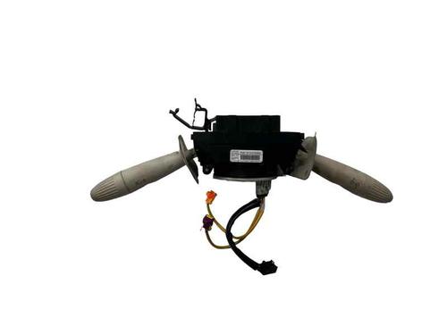 Used Switch Switch FIAT 500 (312_) 1.2 (312AXA1A) (69 hp) 33810879 33810879