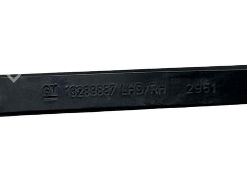 front-windshield-wiper-arm-opel-astra-j-p10-2009-2010-2011-2012-2013-2014-2015-2016-33424710 main image
