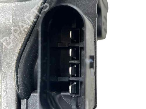 Used Front wiper motor Front wiper motor PEUGEOT 5008 II (MC_, MJ_, MR_, M4_) 1.2 THP (MRHNYH, MRHNYW, MRHNSJ, MRHNSU, MRHNSM) (131 hp) 30899330 30899330
