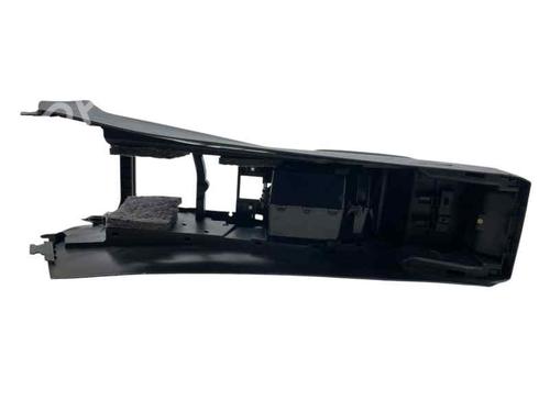 Used Middle console PEUGEOT 308 SW II (LC_, LJ_, LR_, LX_, L4_) 1.6 THP 155 (156 hp) 30270687