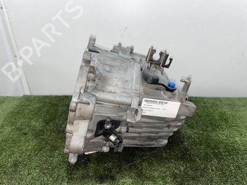Used Gearbox VOLVO S80 I (184) [1998-2008]  31684674