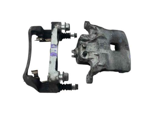 Used Right front brake caliper NISSAN JUKE (F15) 1.5 dCi (110 hp) 31682685