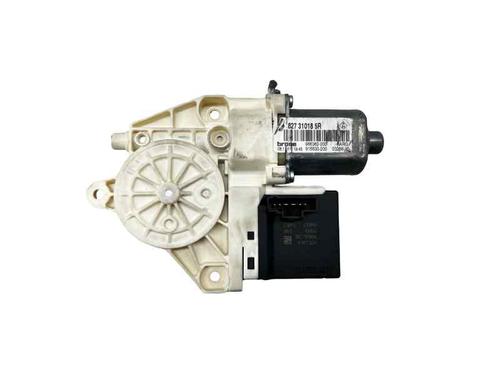 left-rear-window-motor-renault-megane-iv-grandtour-k9amn_-2016-33425071 main image