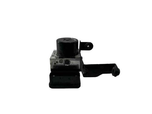 Used ABS pump ABS pump VOLVO V40 Hatchback (525) D3 (150 hp) 31063820 31063820