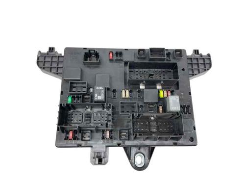 Fuse box OPEL ASTRA J (P10) 2.0 CDTI (68) | BP27449059E1 - Image 3