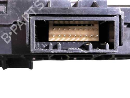 Used Switch Switch DACIA DUSTER (HM_) 1.5 dCi 95 (HMAF) (95 hp) 24353784 24353784
