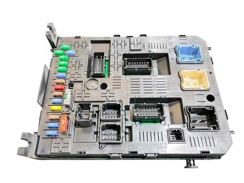 Used Fuse box Fuse box PEUGEOT 308 CC (4B_) 1.6 16V (150 hp) 27448924 27448924