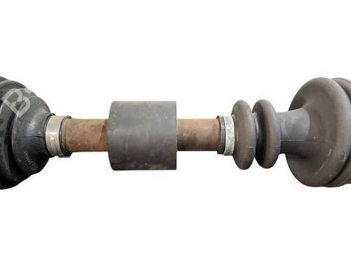 Left front driveshaft SAAB 9-3 (YS3F, E79, D79, D75) 2.2 TiD | BP27924305M38 