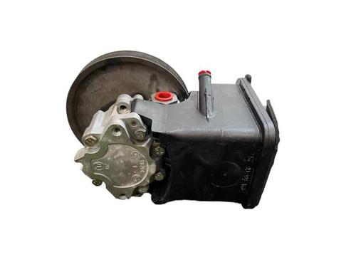 Used Steering pump Steering pump BMW 5 (E39) 520 d (136 hp) 26900544 26900544