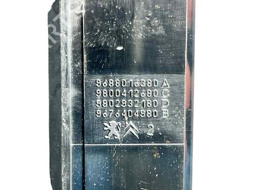 Troisième feu stop PEUGEOT 508 SW I (8E_) 2.0 HDi (140 hp) 31869494