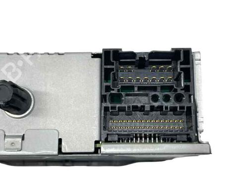 Radio RENAULT MEGANE IV Saloon 1.5 Blue dCi 95 (LVA2) | BP29933957E6