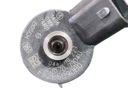 injector-toyota-auris-_e18_-2012-2013-2014-2015-2016-2017-2018-2019-25213329 main image