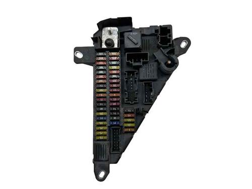 Used Fuse box BMW 5 (E60) [2001-2010]  31683516