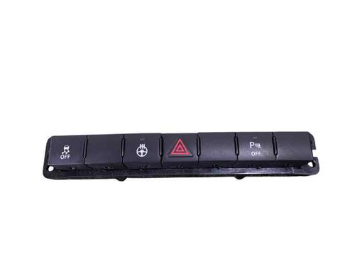 Used Switch Switch JEEP GRAND CHEROKEE IV (WK, WK2) 3.0 CRD V6 4x4 (241 hp) 25018978 25018978