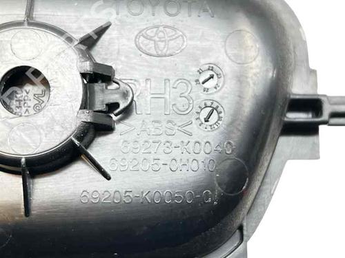 front-right-interior-door-handle-toyota-yaris-cross-mxp_-2020-34236459 main image