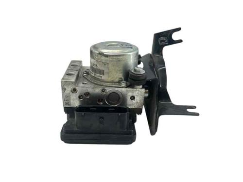 Used ABS pump NISSAN JUKE (F15) 1.5 dCi (110 hp) 31682679