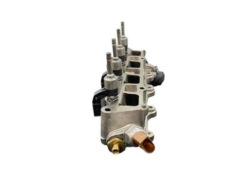 Injection rail VW GOLF PLUS V (5M1, 521) 1.2 TSI | BP29582986M98 