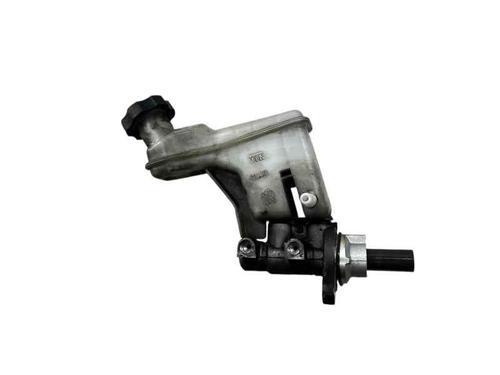 Used Brake master cylinder KIA SPORTAGE III (SL) 1.7 CRDi (116 hp) 30871322