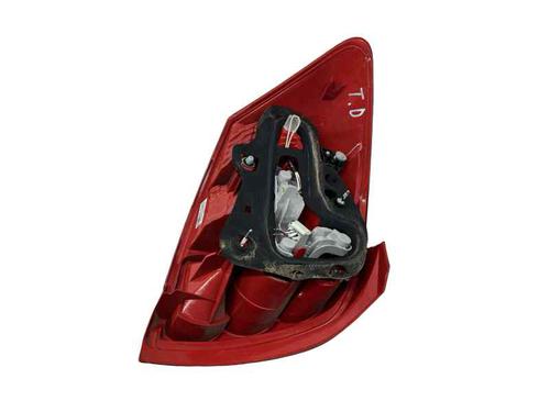 Left taillight TOYOTA AURIS (_E15_) 1.6 (ZRE151_, ZRE151R) | BP31965636C34