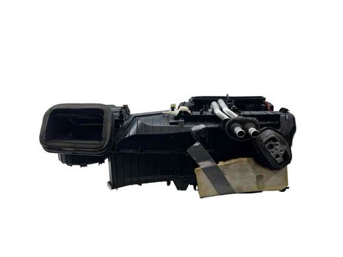 Used Heater matrix box Heater matrix box AUDI Q5 (8RB) 3.0 TDI quattro (240 hp) 31870615 31870615