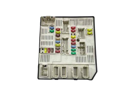 Used Fuse box Fuse box RENAULT MEGANE IV Saloon 1.5 Blue dCi 95 (LVA2) (95 hp) 29449011 29449011