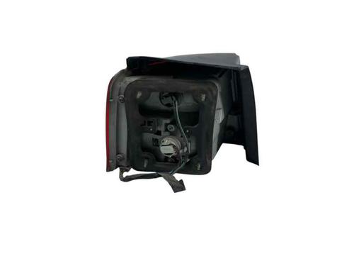 Used Right taillight Right taillight KIA CARENS II MPV (FJ) [2002-2013] 31682339 31682339