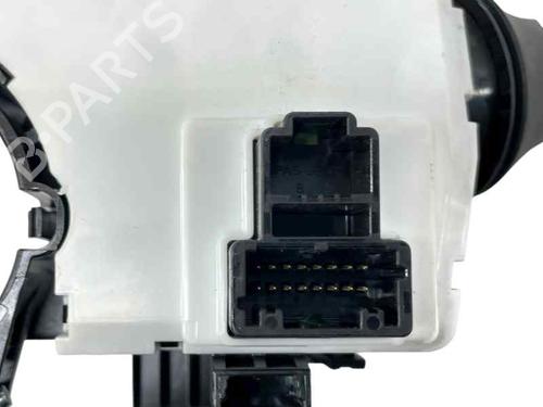 Used Switch RENAULT MEGANE IV Hatchback (B9A/M/N_) 1.6 dCi 130 (B9A4) (130 hp) 30270988