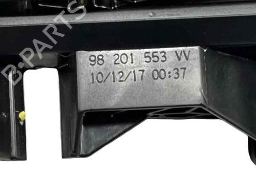 Used Rear right interior door handle Rear right interior door handle PEUGEOT 3008 II SUV (MC_, MR_, MJ_, M4_) 1.5 BlueHDi 130 (131 hp) 33424035 33424035