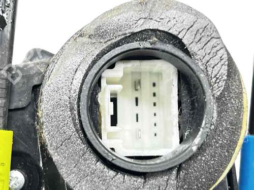 rear-left-lock-toyota-auris-_e15_-2006-2007-2008-2009-2010-2011-2012-2013-32181946 main image