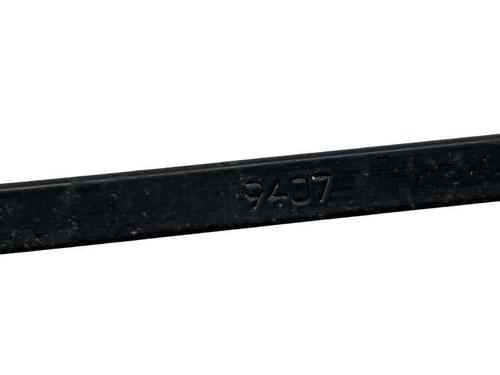 front-windshield-wiper-arm-toyota-yaris-cross-mxp_-2020-34236438 main image