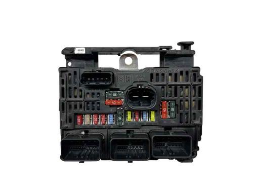 Used Fuse box CITROËN C4 I (LC_) 1.6 HDi (90 hp) 31080814