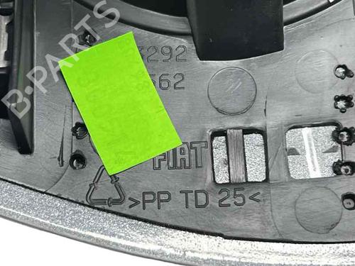 Used Air vent Air vent FIAT 500 (312_) 1.2 (312AXA1A) (69 hp) 33810864 33810864