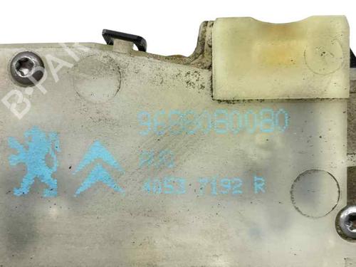 Front left lock PEUGEOT 2008 I (CU_) 1.6 HDi | BP29582943C98 