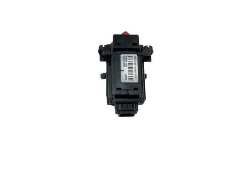 Used Warning switch Warning switch HYUNDAI i30 (PDE, PD, PDEN) 1.6 CRDi (110 hp) 27450033 27450033