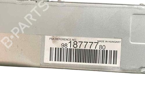 Used Radio Radio CITROËN C3 III (SX) 1.2 VTi 82 (82 hp) 24224113 24224113