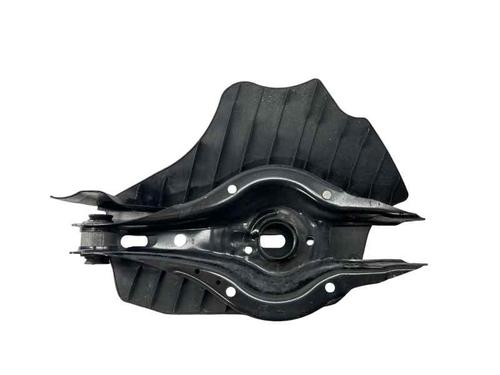 Højre bagtil bærearm BMW 1 (F21) 118 d (150 hp) 31656959