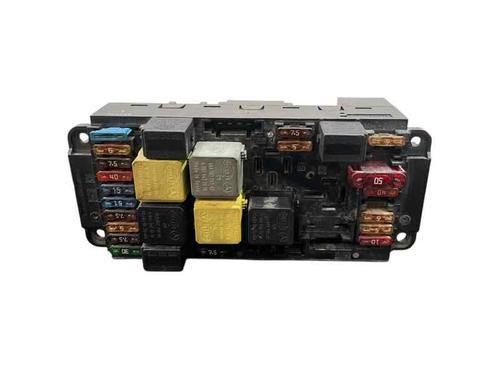 Used Fuse box MERCEDES-BENZ C-CLASS (W203) [2000-2007]  31682822