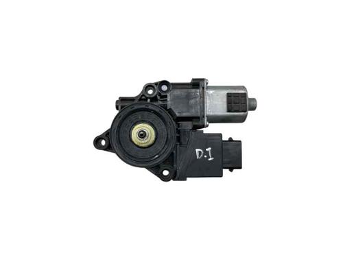 Used Left front window motor HYUNDAI TUCSON (TL, TLE) 1.6 CRDi hybrid 48V (116 hp) 30410371