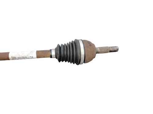 Used Left front driveshaft Left front driveshaft CITROËN SAXO (S0, S1) 1.4 VTS (75 hp) 32515618 32515618